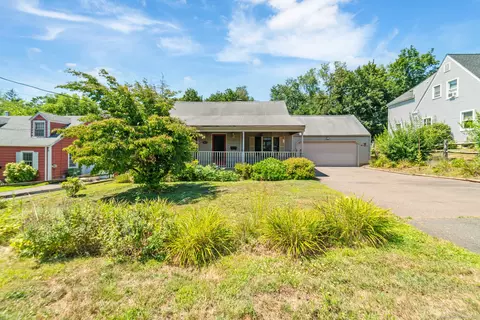95 Barbara Rd, Middletown, CT 06457