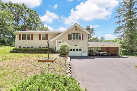 640 Lydall St, Manchester, CT 06042