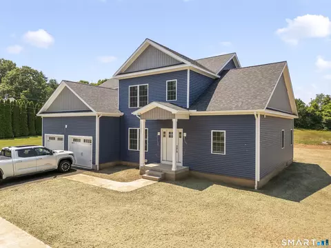 180 Bee St, Meriden, CT 06450
