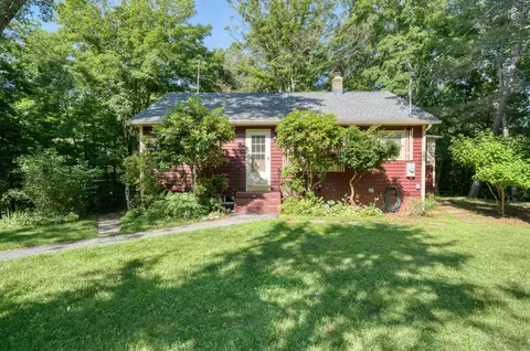 46 Mulberry Rd, Mansfield, CT 06250