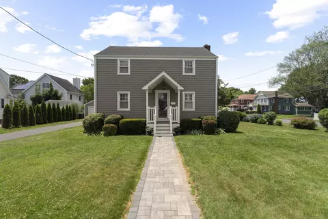 103 Rivercliff Dr, Milford, CT 06460