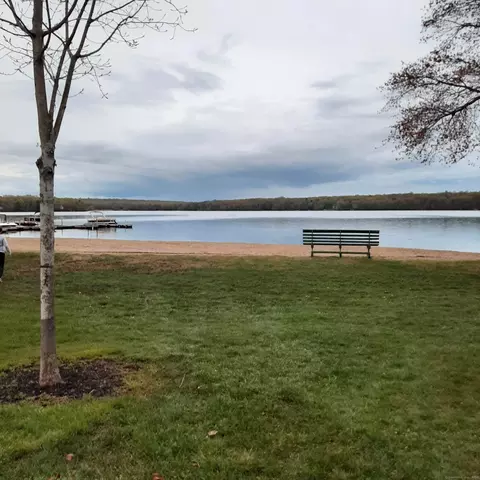 306 Old Colchester Rd #197, Salem, CT 06420