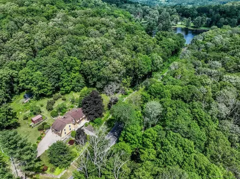 45 Bear Hill Rd, New Milford, CT 06776