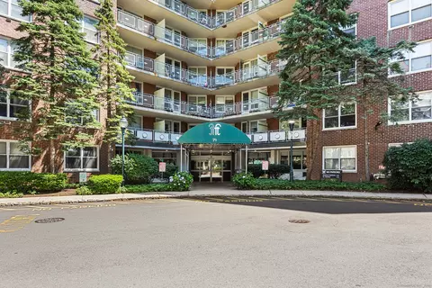 71 Strawberry Hill Ave #820, Stamford, CT 06902