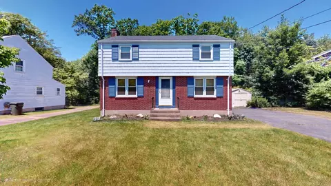 366 Hills St, East Hartford, CT 06118