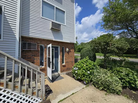 925 Oronoke Rd #28J, Waterbury, CT 06708