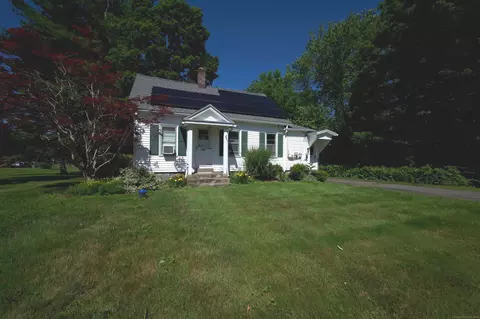 1147 Hill St, Bristol, CT 06010