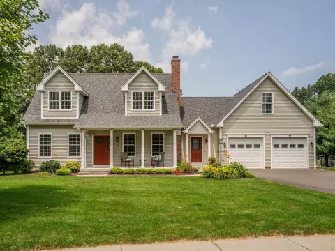 79 Abbey Rd, Glastonbury, CT 06033