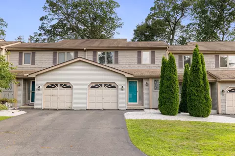 50 Scotland Rd #5D, East Hartford, CT 06108