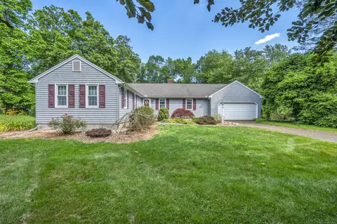 210 Thorpe Ave, Wallingford, CT 06492