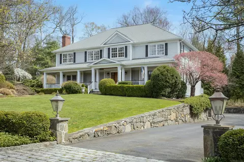 5 Pondfield Ln, Darien, CT 06820