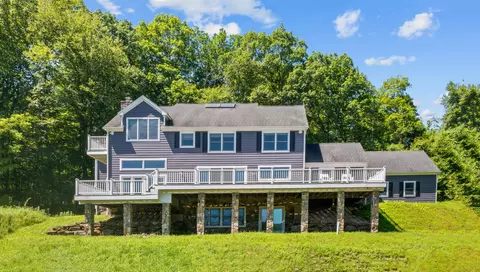 168 Cobble Rd, Kent, CT 06757