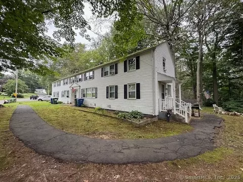 131 N Ridgeland Rd, Wallingford, CT 06492