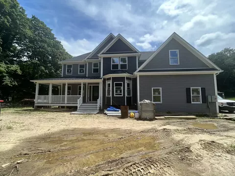 4 Mead Farm Rd, Seymour, CT 06483