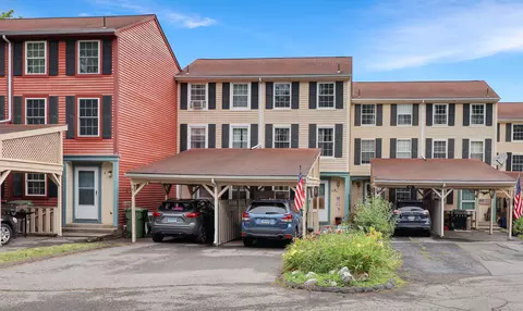 8 Rising Trail Ct # K, Middletown, CT 06457
