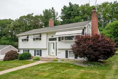 102 Herbert Dr, East Hartford, CT 06118