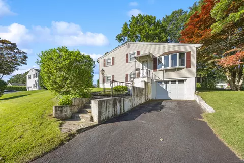 146 Williamson Cir, Watertown, CT 06779