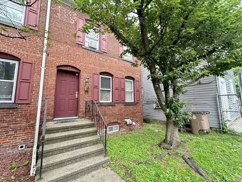 18 Brown Ave #34, Stamford, CT 06902