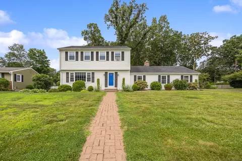 745 Rustic Ln, Cheshire, CT 06410