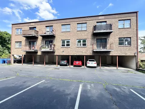 50 Long St #3, New Britain, CT 06051