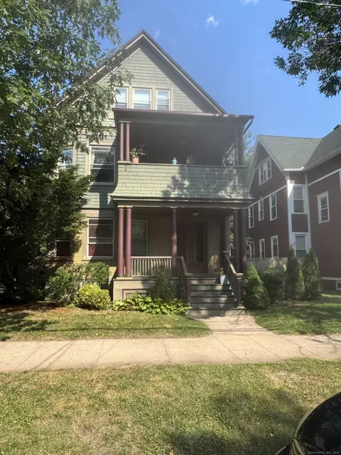 153 Norton St, New Haven, CT 06511