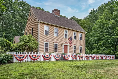 65 Lawlor Rd, Tolland, CT 06084