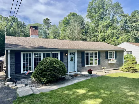 194 Reynolds Dr, Coventry, CT 06238