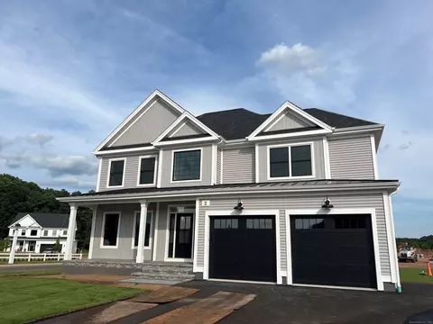 44 Primrose Ln, Cromwell, CT 06416