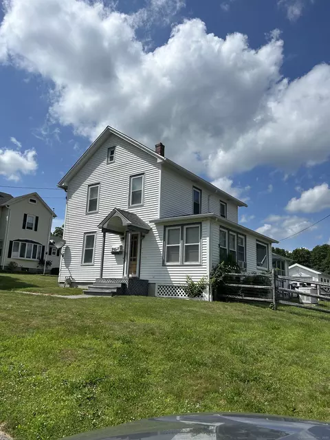 12 Cherry St, Winchester, CT 06098