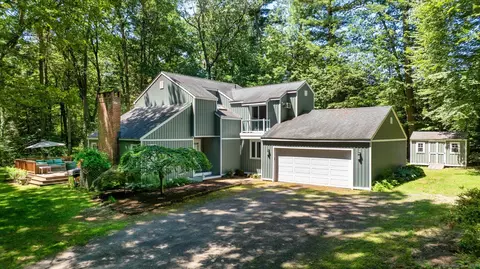 25 Tall Wood Holw, Avon, CT 06001