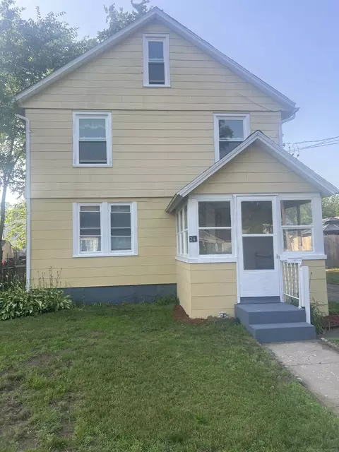 24 Daniel St, East Hartford, CT 06108