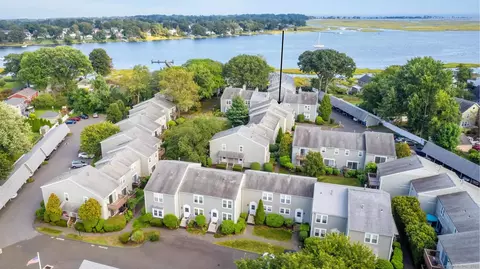 97 Ferry Ct #97, Stratford, CT 06615