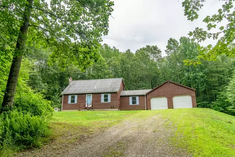 132 Wade Rd, Pomfret, CT 06259