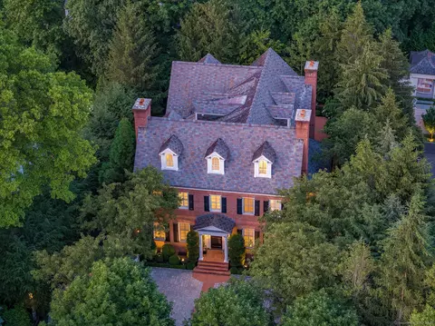 354 South Ave, New Canaan, CT 06840