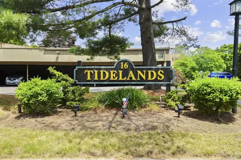 16 Pine Orchard Rd #18, Branford, CT 06405