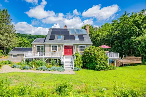 21 Long Meadow Rd, Bethlehem, CT 06751
