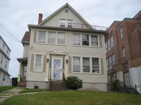 93 S Main St, Middletown, CT 06457