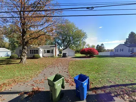 1424 Palisado Ave, Windsor, CT 06095