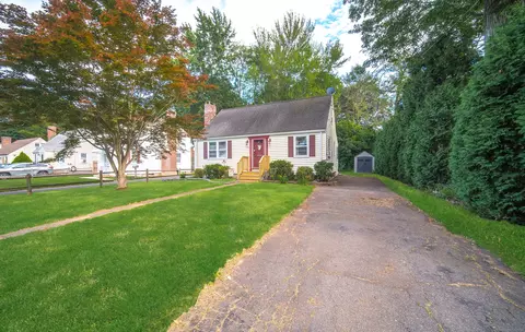 42 Wheeler Rd, Wethersfield, CT 06109