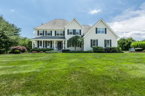 21 Farmbrook Dr, Tolland, CT 06084
