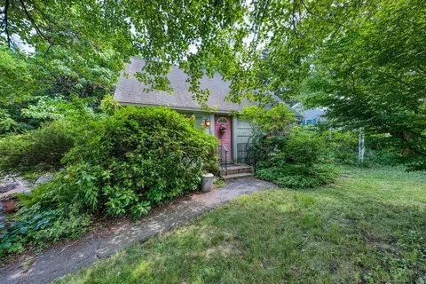 28 Little Fawn Rd, Southington, CT 06489
