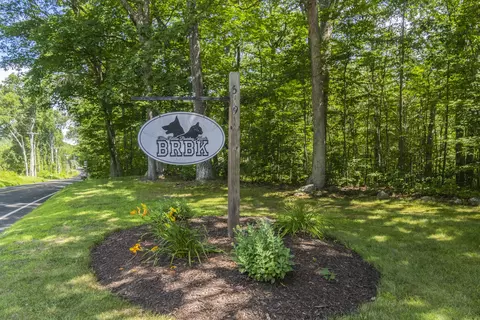 319 Main St S, Bethlehem, CT 06751