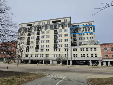 461 Bank St #801, New London, CT 06320