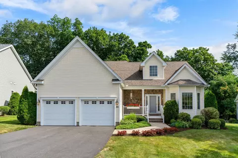 25 Quarry Ln #25, Berlin, CT 06037