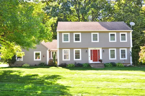 225 Rollingbrook, Windsor, CT 06095