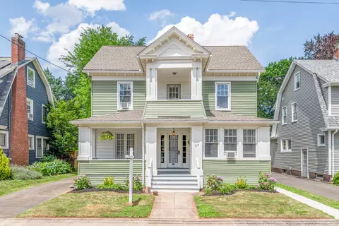27 Thornton St, Hamden, CT 06517