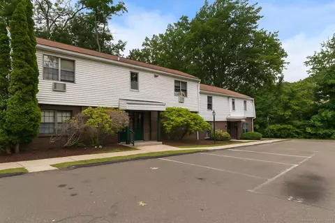 37 Enid St #C, Bridgeport, CT 06606
