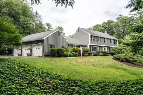 341 W Mountain Rd, Simsbury, CT 06092