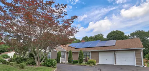 5338 Main St, Trumbull, CT 06611