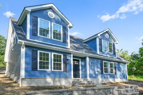 10 Merlin Ave, New Fairfield, CT 06812